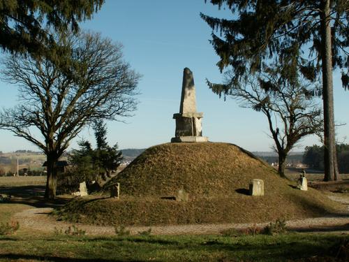 Heřmaň - pomník padlým