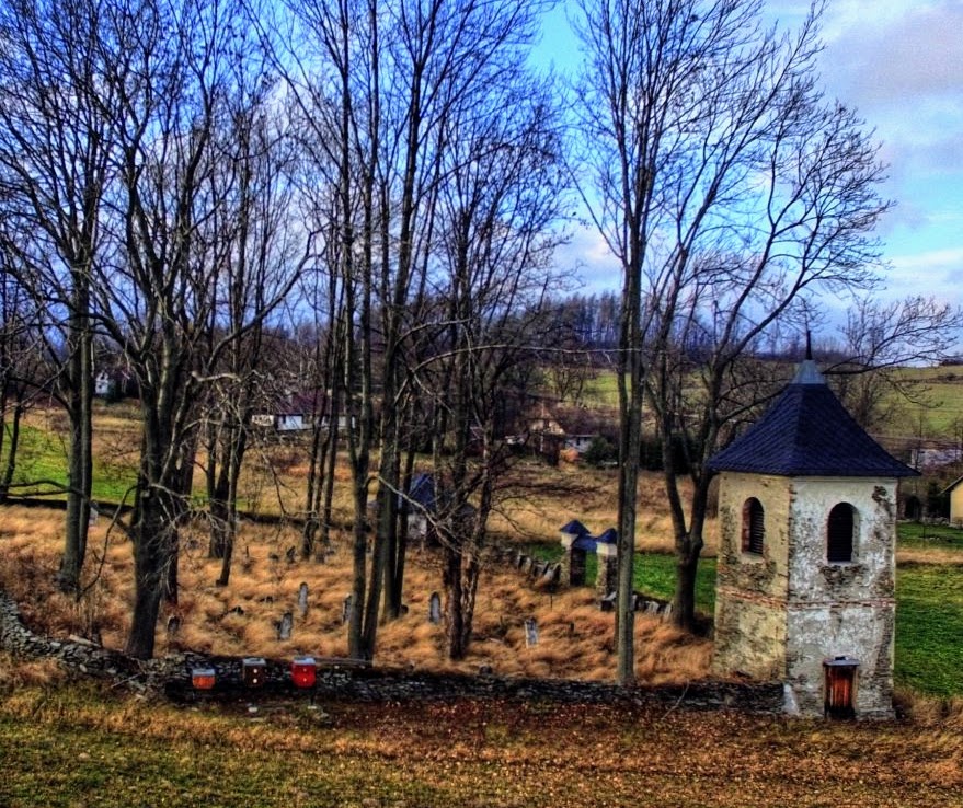 Kaple (hřbitovní ) Česká Ves