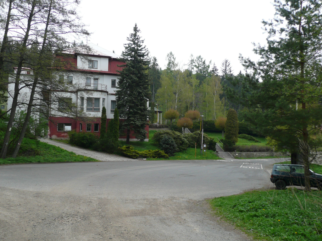 Ježník - bývalé sanatorium