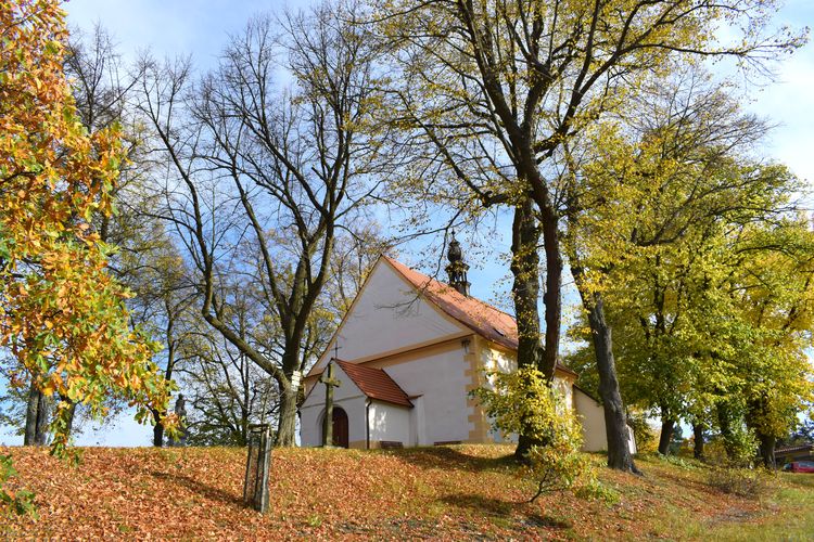 Svatý Jan - kostel